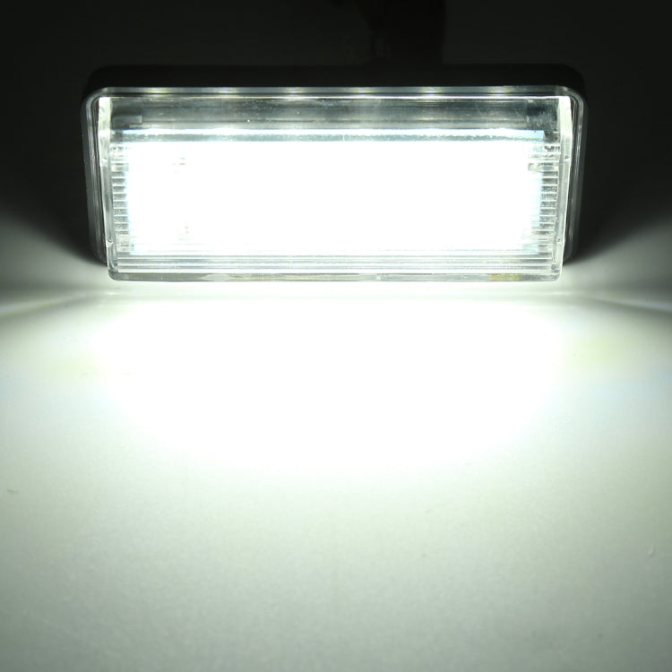 قطعتان من مصابيح لوحة ترخيص السيارة LED DC12V / 1.5W / 6000K / 100LM، 18 مصباح SMD-3528، لسيارة لكزس