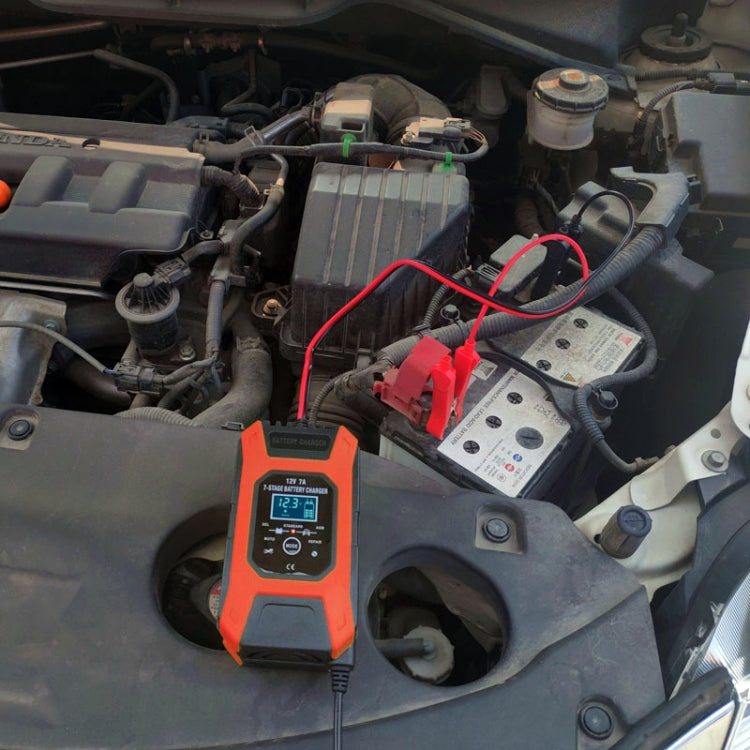 FOXSUR Car / Motorcycle Repair Charger 12V 7A 7-stage + Multi-battery Mode Lead-acid Battery Charger