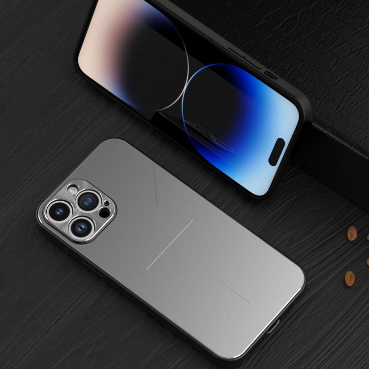 جراب هاتف R-JUST RJ52 المعدني المقاوم للصدمات بتصميم 3 خطوط، لهاتف iPhone 14، وiPhone 14 Plus، وiPhone 14 Pro، وiPhone 14 Pro Max