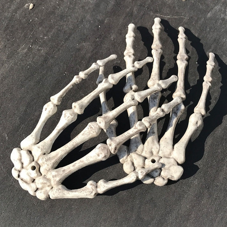 One Pair Halloween Skeleton Hands Haunted House Decoration Props, Size: 15.5 x 10cm, Skeleton Hands