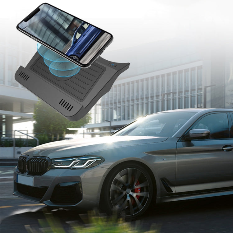 شاحن سيارة لاسلكي سريع الشحن بقوة 10 وات لسيارة BMW الفئة الخامسة 2017-2021 / الفئة السادسة 2018-2019، للقيادة من جهة اليسار، لسيارة BMW الفئة الخامسة 2017-2021