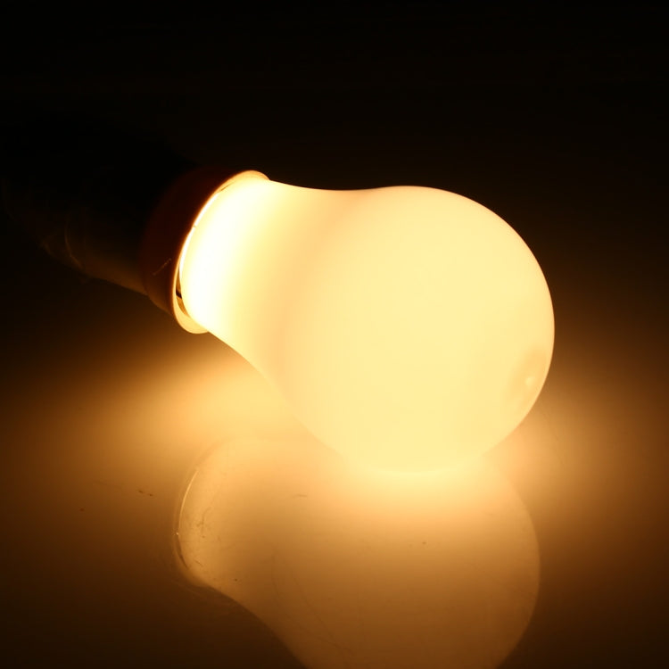 مصباح توفير الطاقة LED 4 وات 300 لومن E27 2835 8 مصابيح LED، لون الإضاءة: أبيض دافئ، تيار متردد 220 فولت، 4 وات
