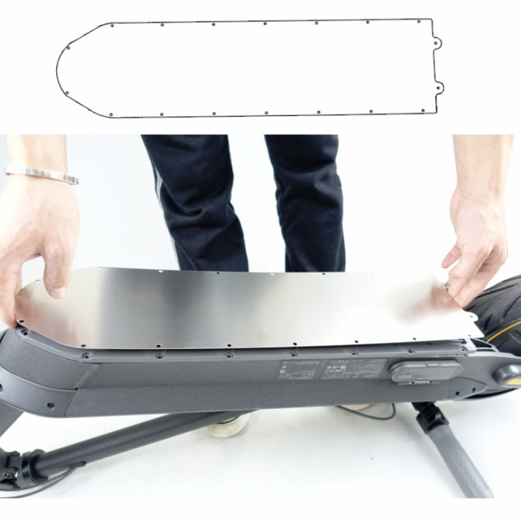 Sainless Steel Bottom Cover Waterproof Scooter Chassis Protection Accessories, Random Color Delivery