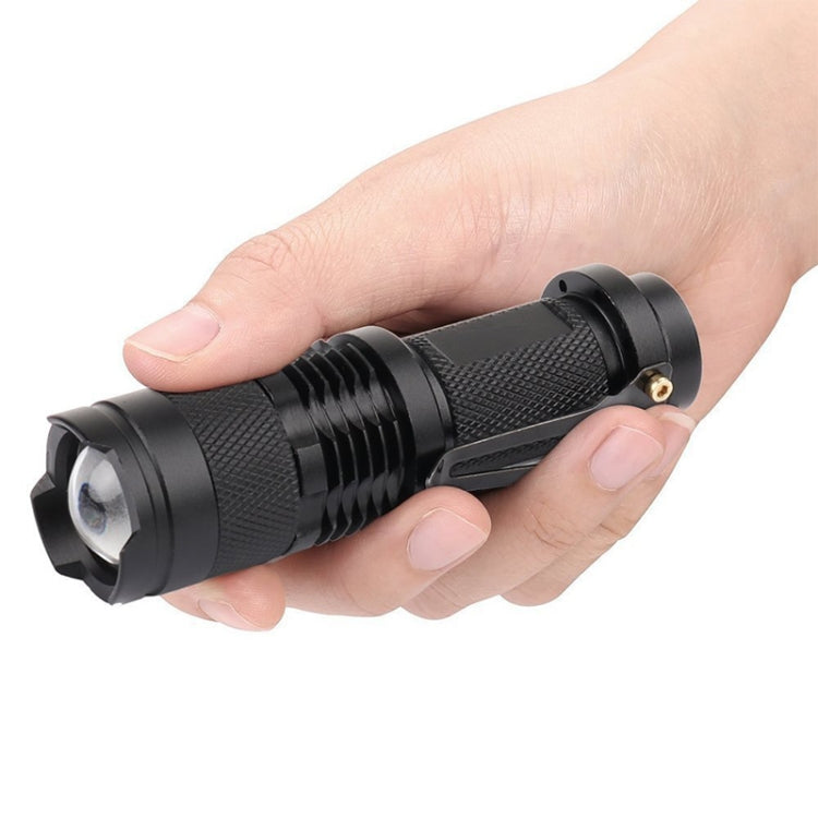 LED Outdoor Rechargeable Telescopic Zoom Mini Glare Flashlight