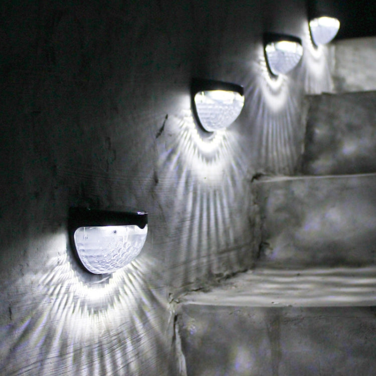 قطعتان من مصابيح الحائط الشمسية LED الخارجية على شكل سياج نصف دائري للحديقة
