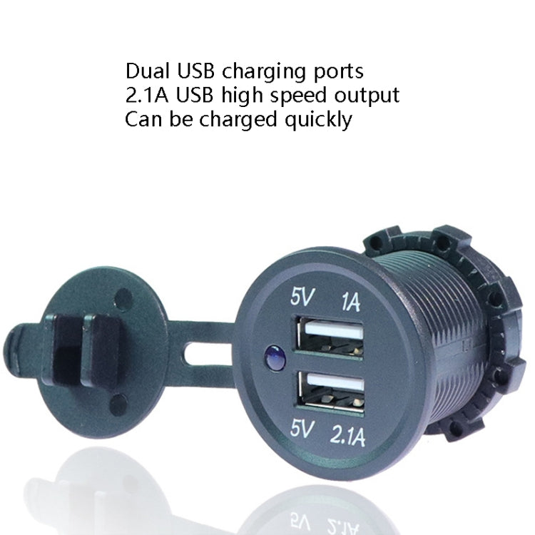 شاحن سيارة ودراجة نارية معدل بمنفذ USB بقوة 5 فولت و3.1 أمبير مع شاشة عرض LED زرقاء، شاحن سيارة مقاوم للماء والغبار، بقوة 5 فولت و3.1 أمبير