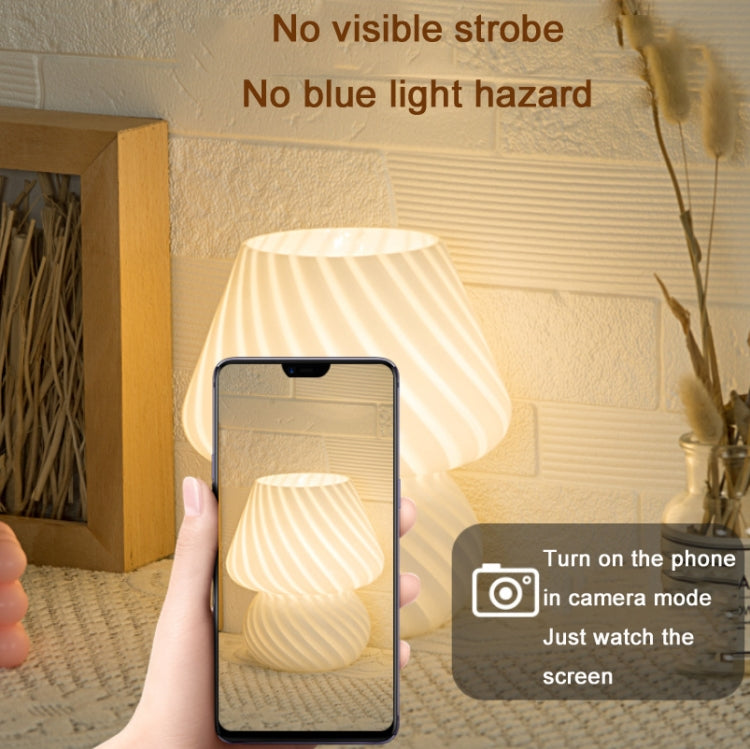 PJ-104 5W Mushroom Glass Bedroom Bedside Table Decoration Table Lamp, CN Plug, Specification: