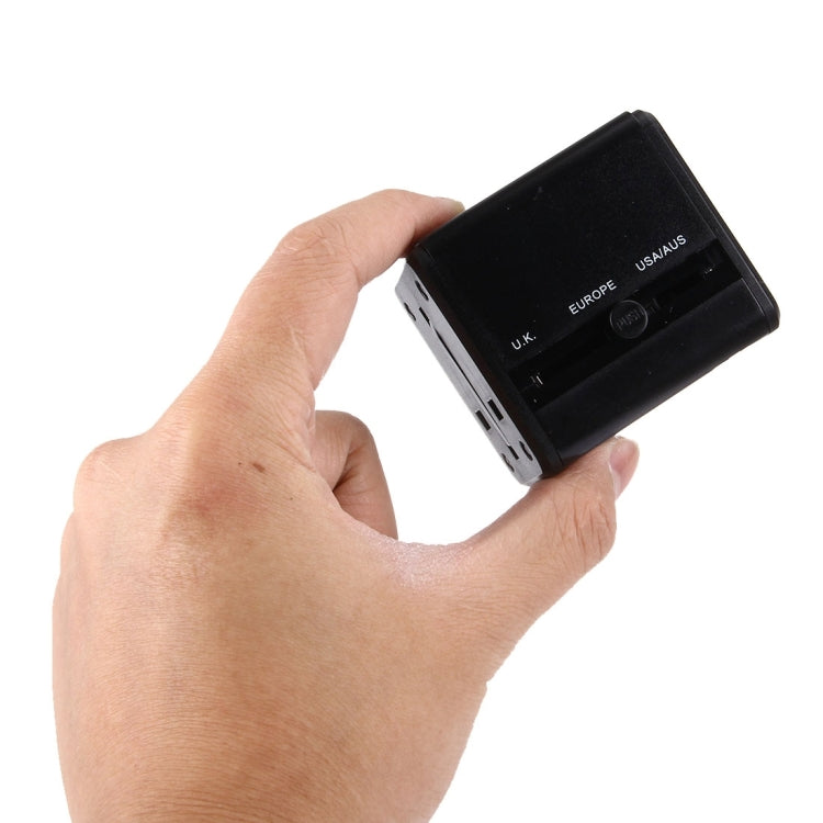محول عالمي عالمي للسفر بمقابس مخفية مع شاحن مدمج بمنفذي USB للولايات المتحدة والمملكة المتحدة وأستراليا والاتحاد الأوروبي
