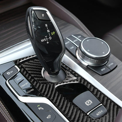 ملصق ديكوري للوحة موضع تروس السيارة من ألياف الكربون 2 في 1 لسيارة BMW الفئة الخامسة G38 528Li / 530Li / 540Li 2018، محرك يسار، موضع تروس