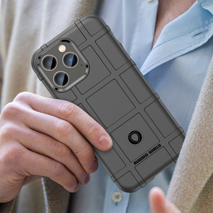 جراب Rugged Shield كامل التغطية مقاوم للصدمات من مادة TPU، مناسب لأجهزة iPhone 14 وiPhone 14 Pro وiPhone 14 Plus وiPhone 14 Pro Max