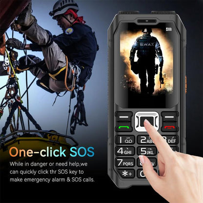 هاتف UNIWA M6000 كبير الحجم مزود بمكبر صوت ولوحة مفاتيح، مقاس 2.4 بوصة، مصباحان يدويان مزدوجان، 21 مفتاحًا، نظام SOS، راديو FM، 4 شرائح SIM، GSM، قابس الاتحاد الأوروبي، قابس الولايات المتحدة، قابس المملكة المتحدة، قابس أستراليا