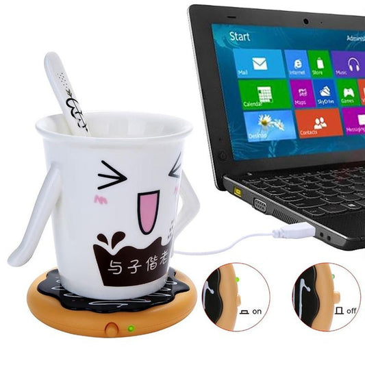 وسادة تسخين لأكواب الشاي والقهوة بتصميم دونات مع كابل طاقة USB على سطح المكتب، دونات