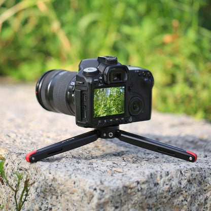 PULUZ Pocket Mini Metal Desktop Tripod Mount with 1/4 inch to 3/8 inch Thread Adapter Screw for DSLR & Digital Cameras, Adjustable Height: 4.5-15cm, Load: 20kg