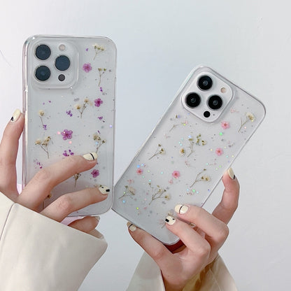 جراب هاتف واقي من مادة TPU بنقشة زهور الجبسوفيلا، مناسب لأجهزة iPhone 16e وiPhone 16 Pro Max وiPhone 16 Pro وiPhone 16 Plus وiPhone 16 وiPhone 15 Pro Max
