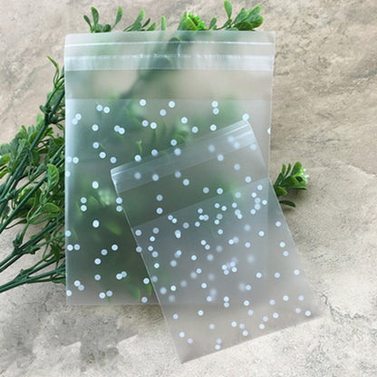 100pcs / Pack Plastic Transparent Cellophane Bags Polka Dot Candy Cookie Gift Bag with DIY Self Adhesive Pouch Celofan Bags for Party, 7x7cm, 8x10cm, 10x15cm