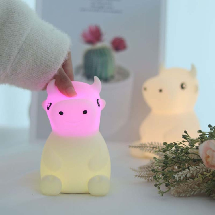 JX-YD-08 Silicone Calf Cow Night Light LED Colorful Dimming Pat Sleeping Bedside Lamp, JX-YD-08 Calf Cow