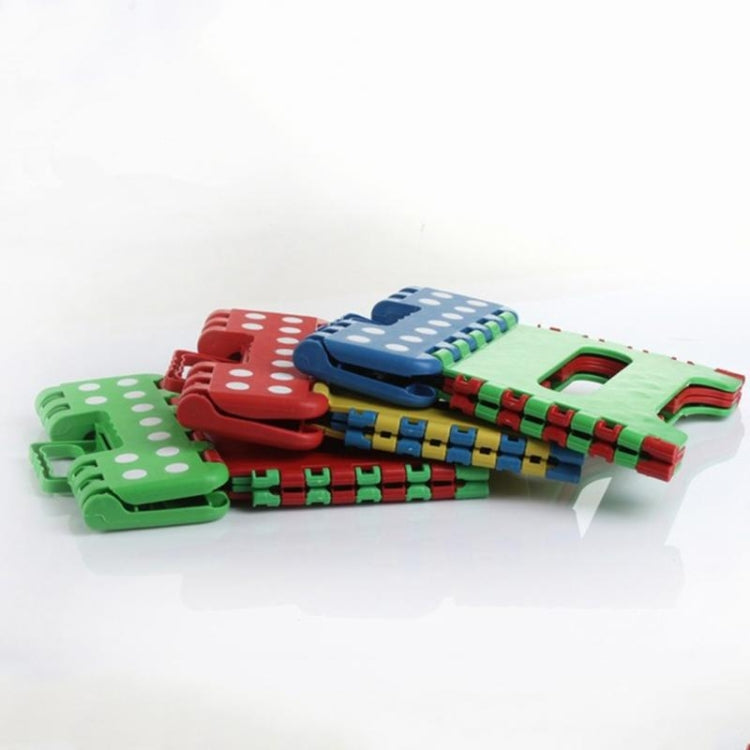 Portable Thick Plastic Kids folding Stool Outdoor Activity Tool Home Traveling Necessity, Color Random Delivery, Folding Stool