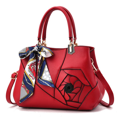 378 Three-dimensional Carved Ladies Handbag