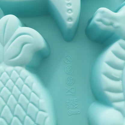 Marine Fish Series Shape Food Grade Silicone Cake Mold Plaster Painting Mold, Color Random Delivery