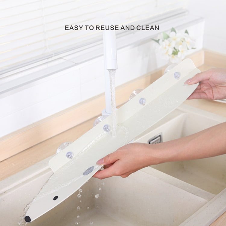 Cartoon Bear Kitchen Sink Water Deflector Sink Suction Cup Splash Protection Tools