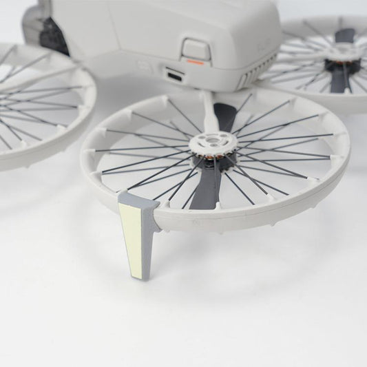 حامل معزز مضيء قابل للطي والفصل لـ DJI Flip RCSTQ، حامل واقٍ مقاوم للسقوط والخدش، زوج واحد من الحوامل الثلاثية + ملصق