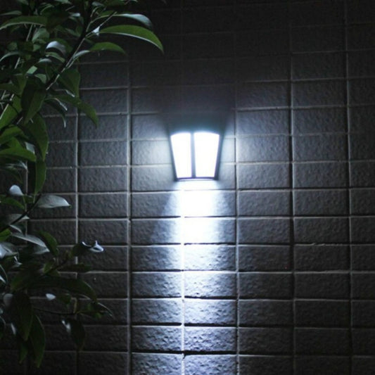 6 LEDs Outdoor IP65 Waterproof Energy Saving Solar Powered LED Wall Lamp Security Light