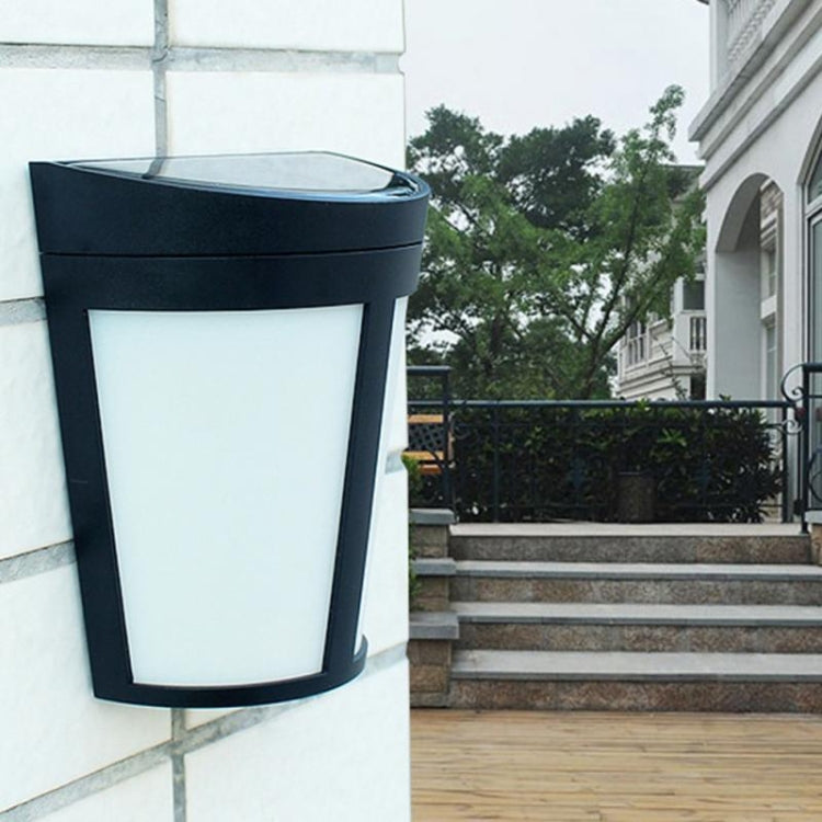 6 LEDs Outdoor IP65 Waterproof Energy Saving Solar Powered LED Wall Lamp Security Light
